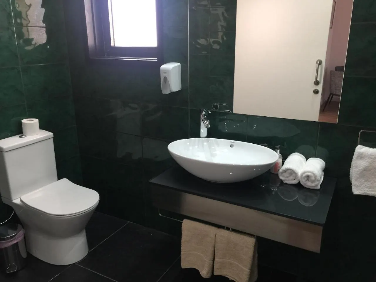 Large Holiday Apartments Cipro